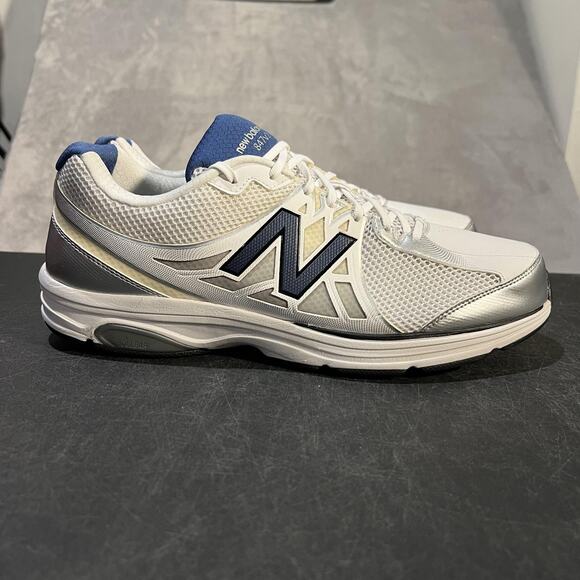 New Balance 847v2 Shoes Mens Size 13 White Silver Blue Walking MW847WT2 main image 4